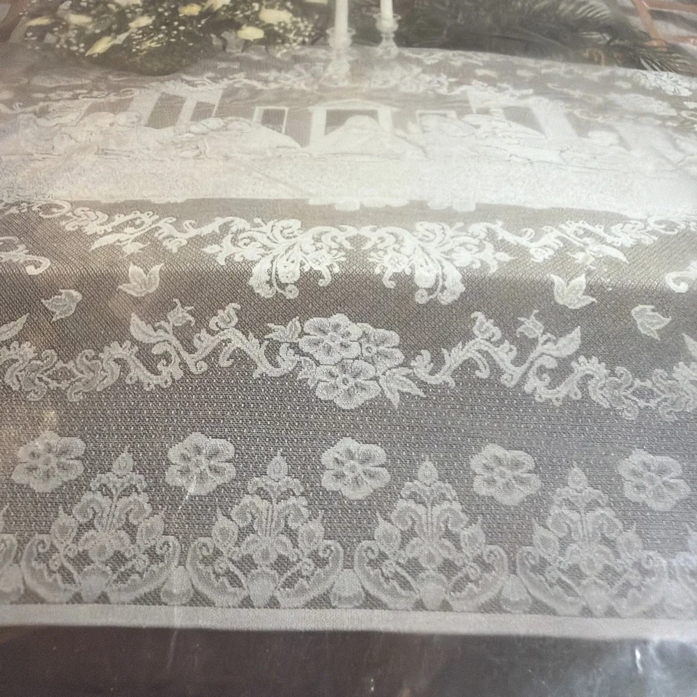 Vintage THE LAST SUPPER Lace Tablecloth NIP 70